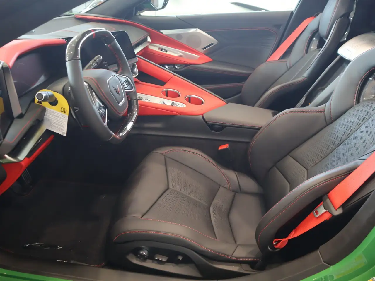 Chevrolet Corvette снимка Chevrolet Corvette