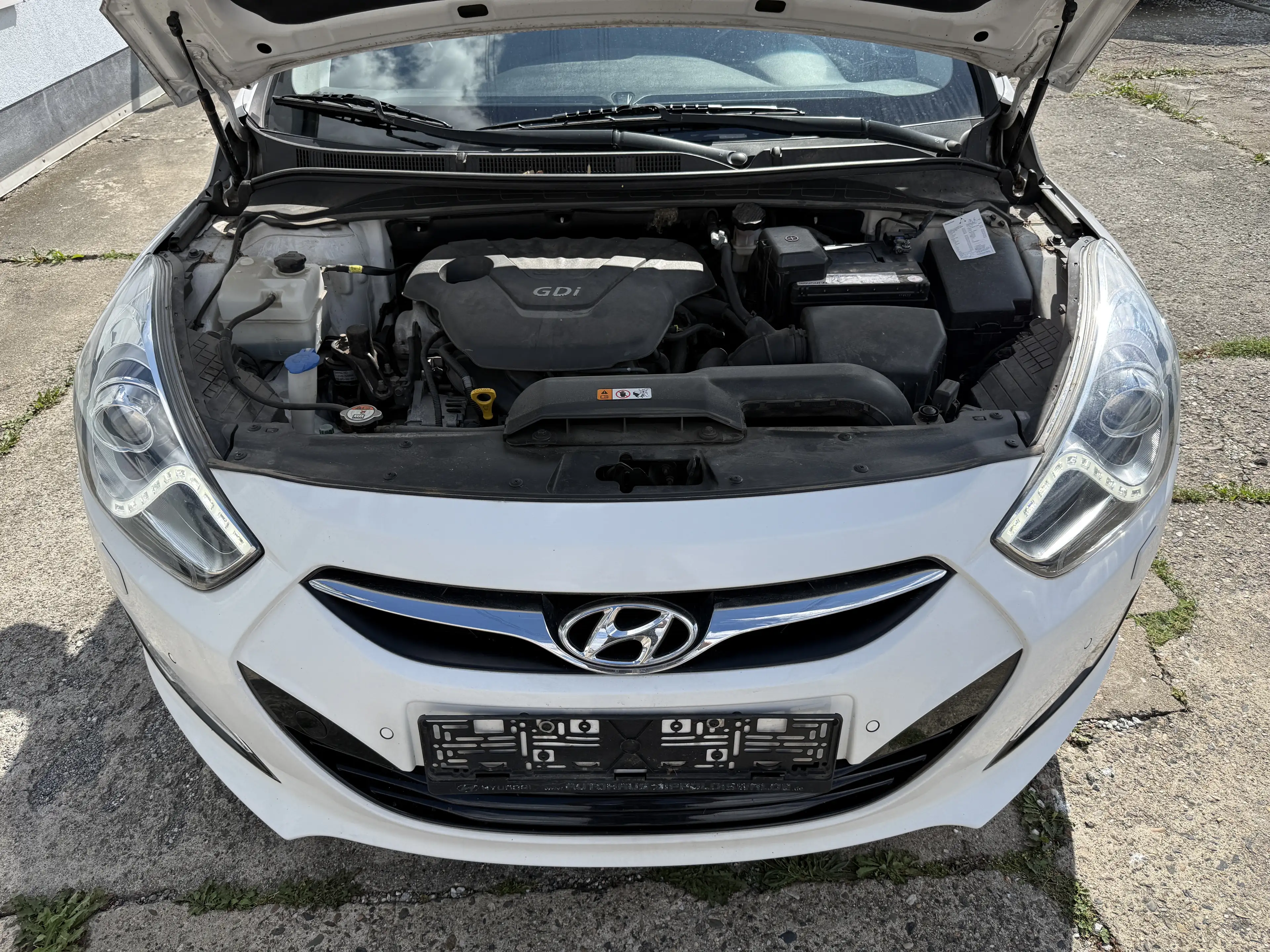 Hyundai i40 5 Star Edition World Cup Fifa 2014 — photo 13