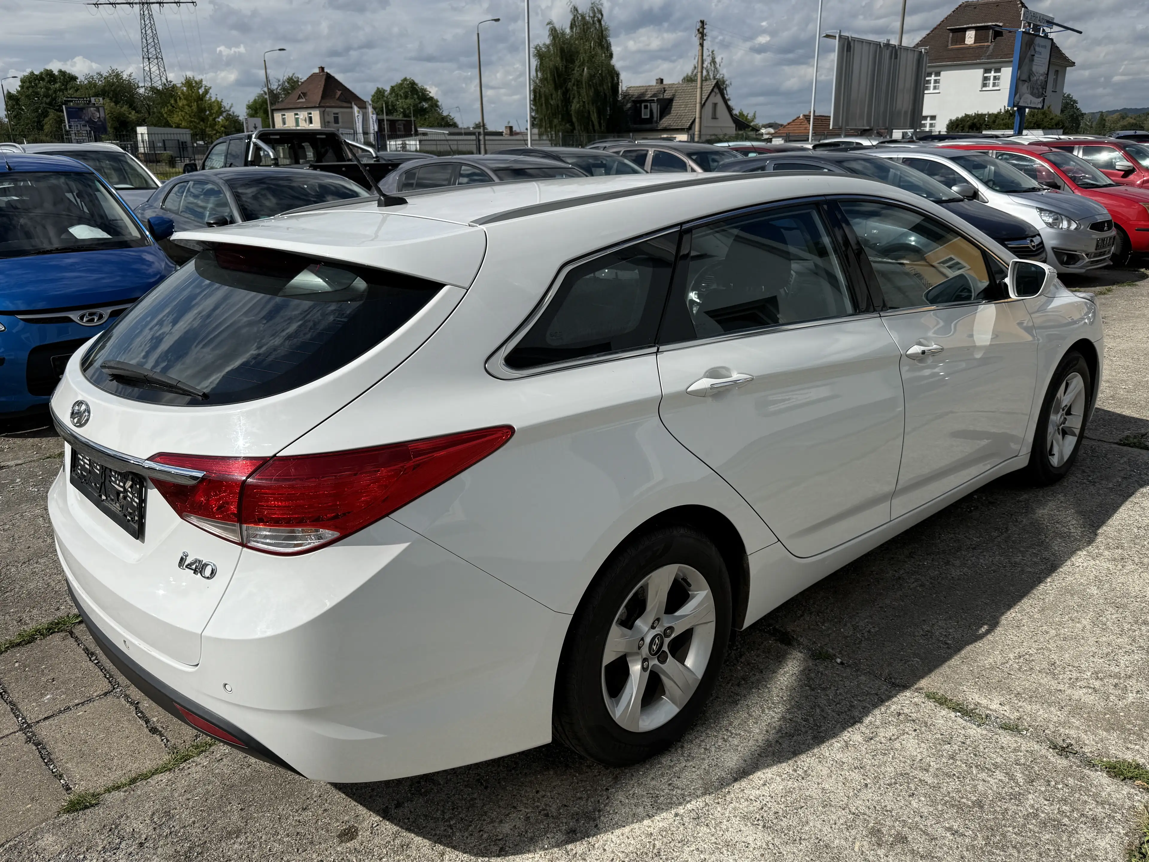 Hyundai i40 5 Star Edition World Cup Fifa 2014 — photo 11