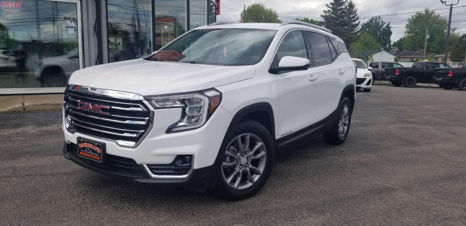 2024 GMC Terrain SLT **4WD**CUIR**SIÈGES ÉLECT-CHAUFFANTS**JAMAIS A