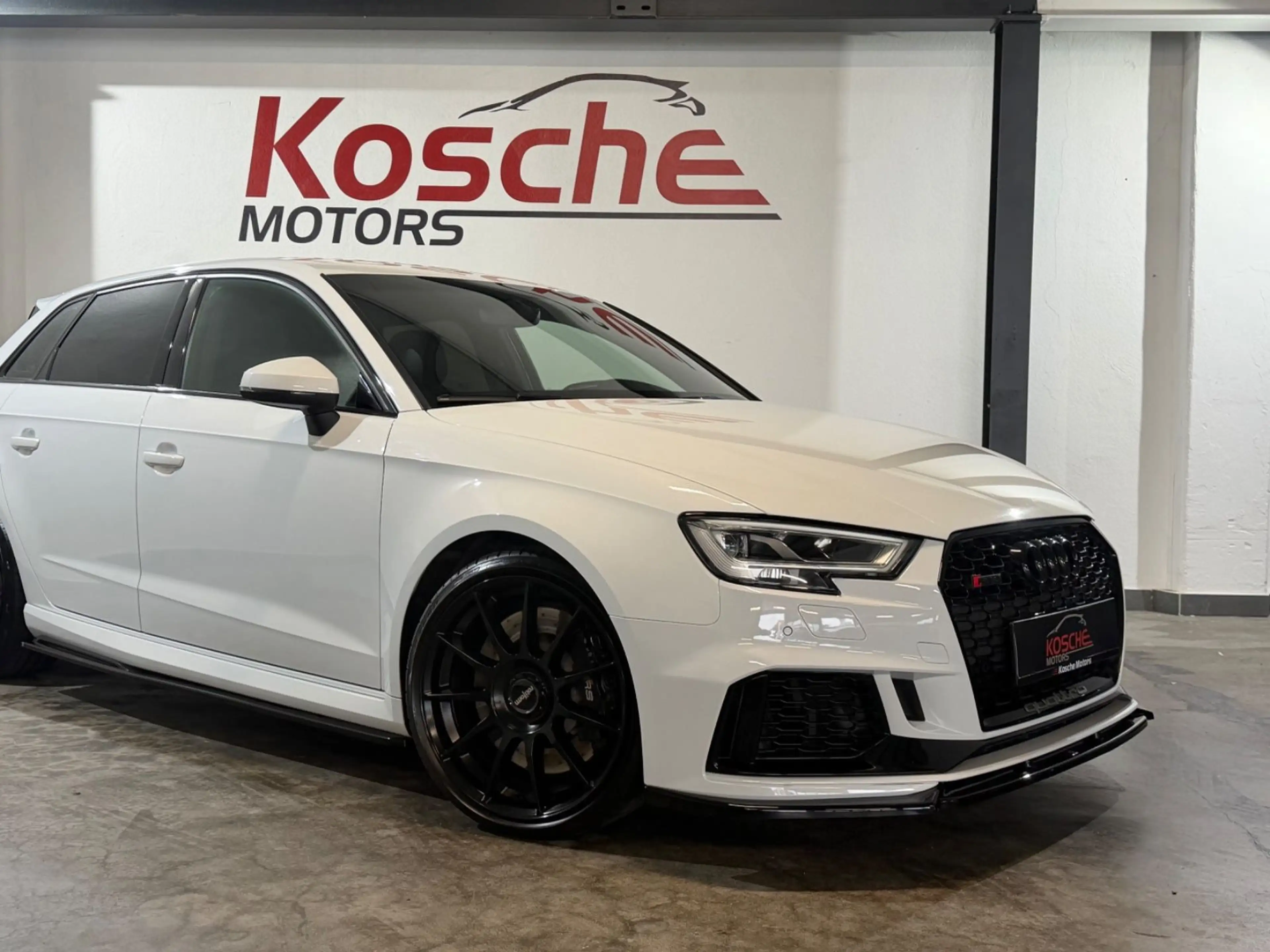 Audi RS3 Sportback 2.5 TFSI quattro vor OPF