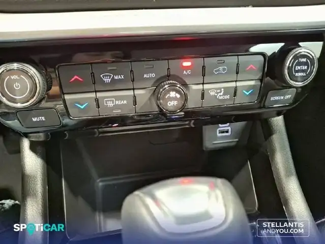 Jeep Compass view 15