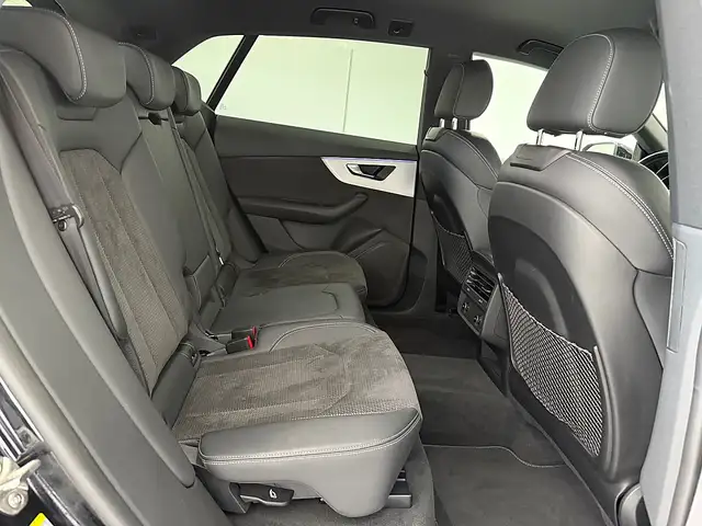 Audi Q8 50  TDI S line quattro Black Edition Ansicht 25