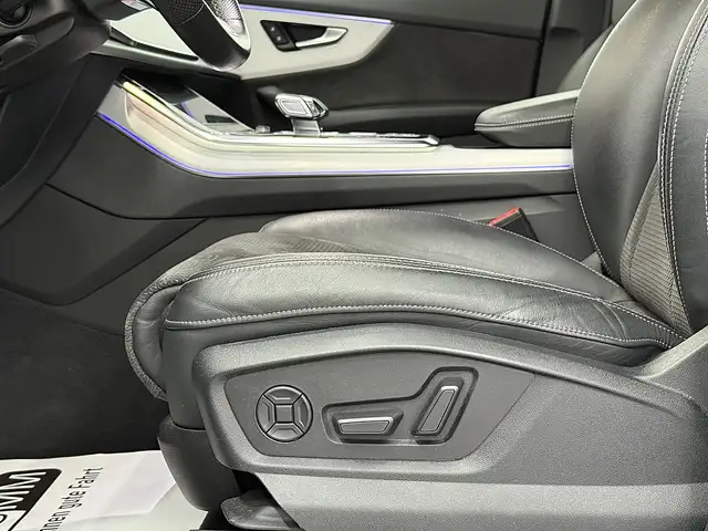 Audi Q8 50  TDI S line quattro Black Edition Ansicht 18