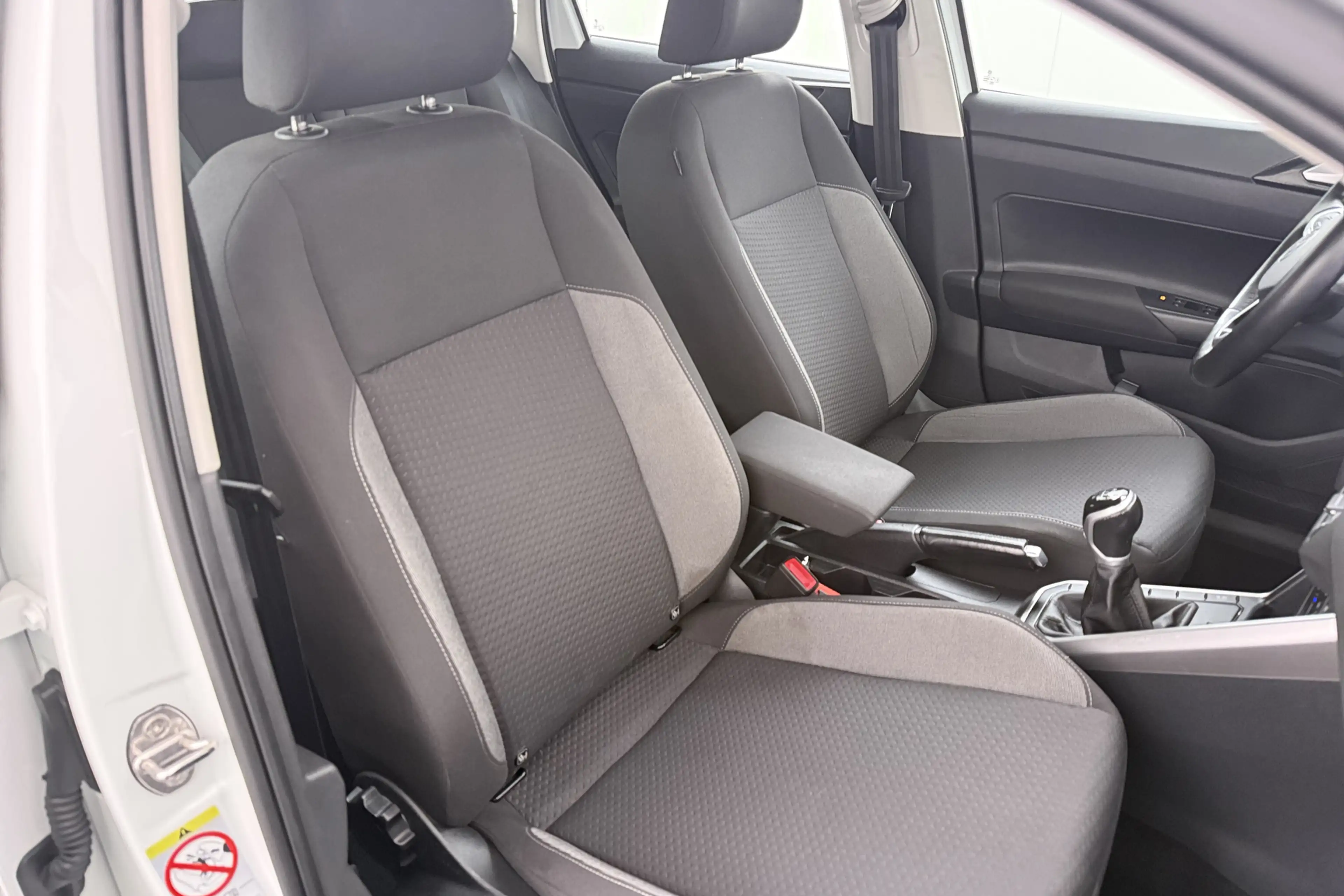 Volkswagen Polo 1.0 96 PK TSI Business Climate Navi Stoelverw. Par — photo 14