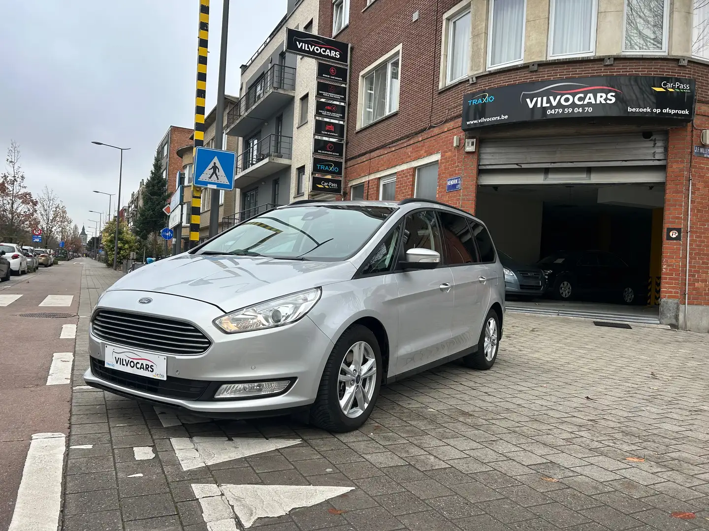Ford Galaxy Galaxy 2.0 TDCi 1 EIGENAAR, 7 PLAATSEN Gris - 1