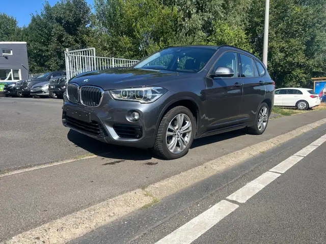BMW X1 1.5iA sDrive18 AUTOMATIQUE À BXL 2035 FULL CUIR CAMÉRA GPS GARANTIE CRÉDIT 100%