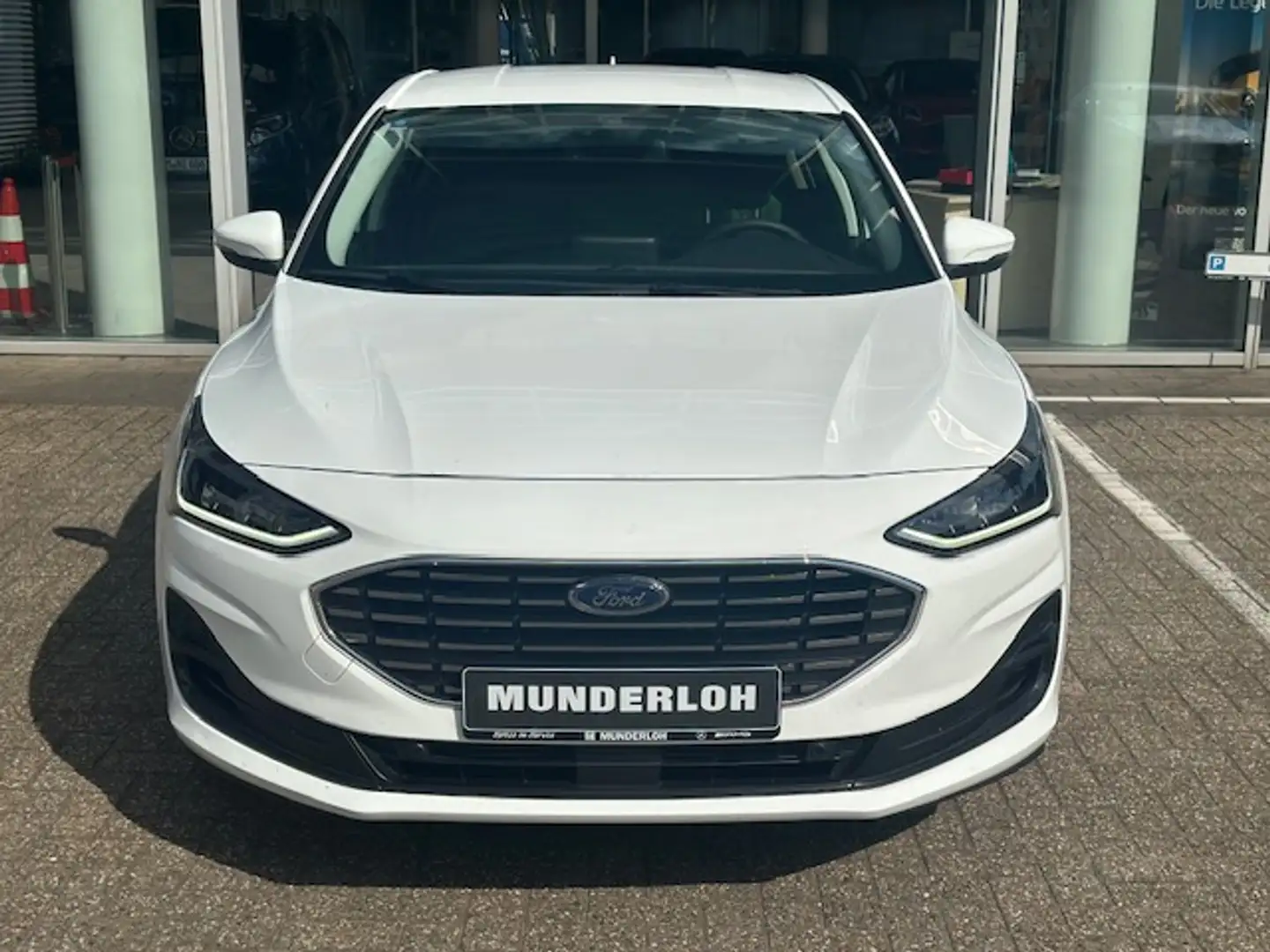Ford Focus 1.0 EcoBoost Mild-Hybrid Titanium S/S (EURO Weiß - 2