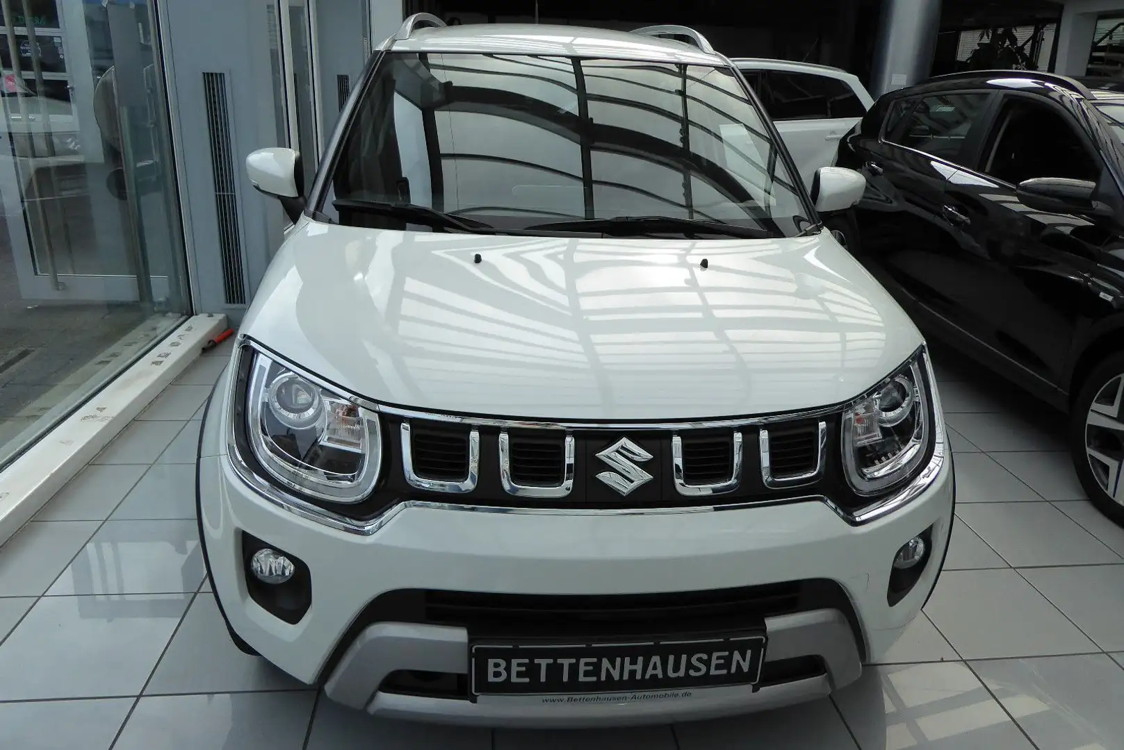 Suzuki Ignis erst 1.860 KM!! Navi Sitzheizung Weiß - 2