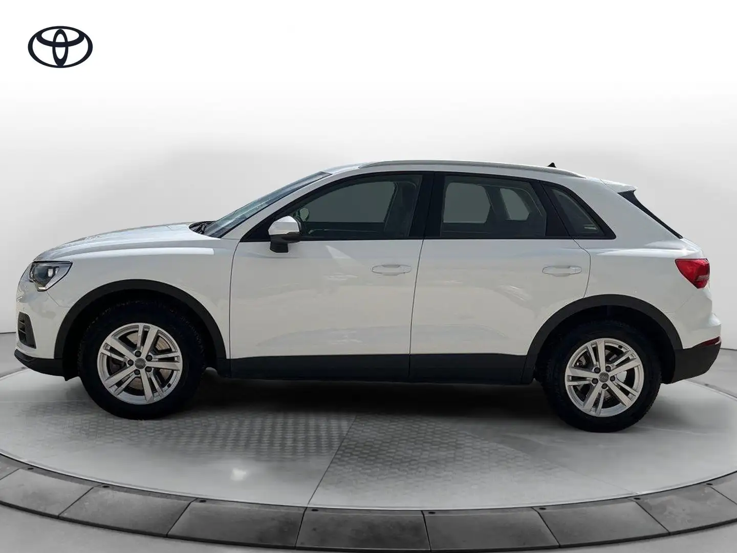 Audi Q3 40 TFSI quattro S tronic Blanco - 2