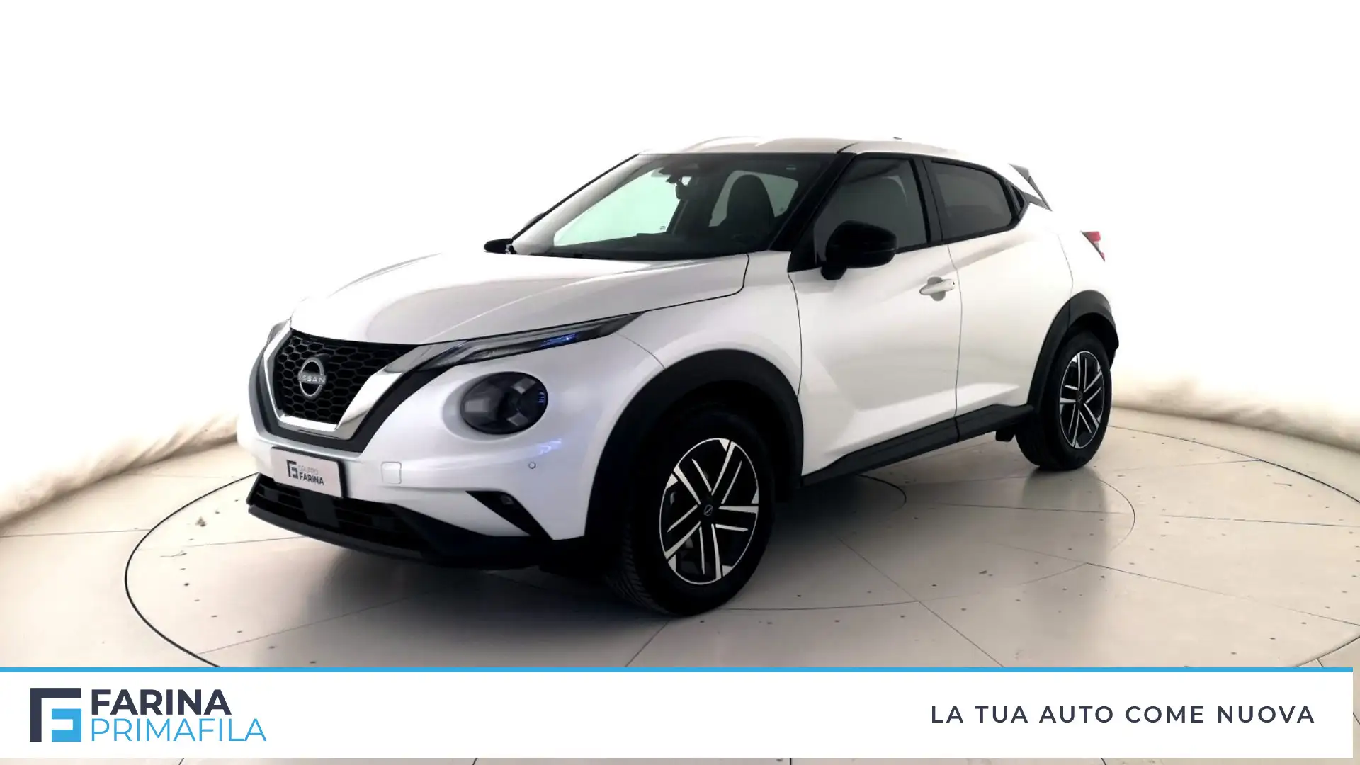 Nissan Juke 1.0 DIG-T N-Connecta Bianco - 1