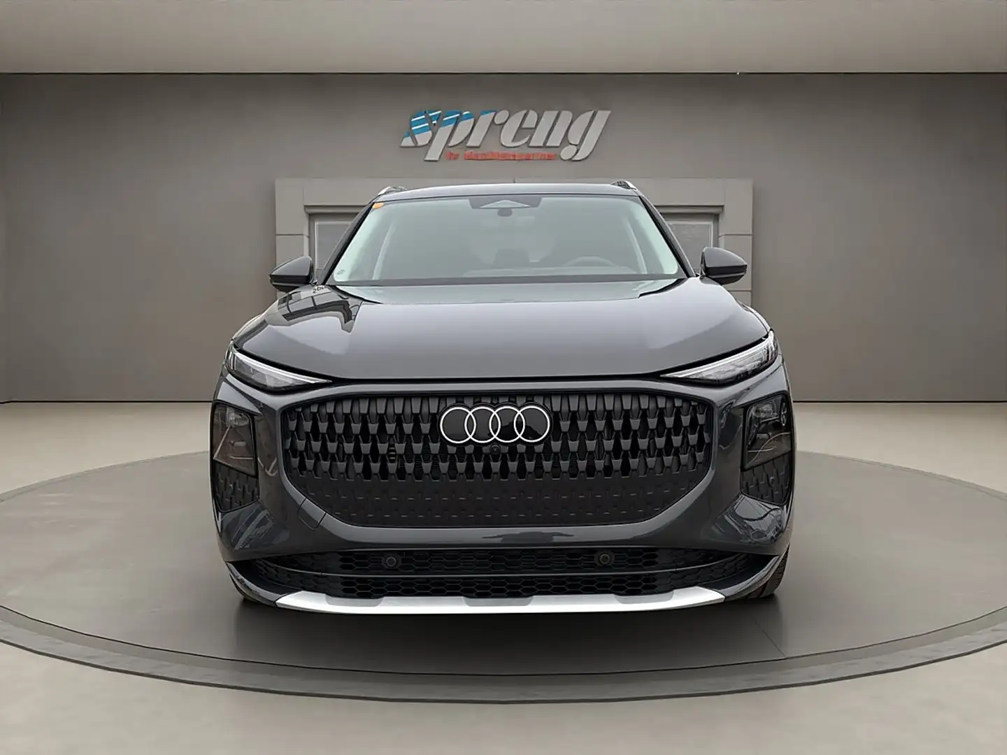 Audi Q3 TFSI quattro 150 kW intense Grau - 2