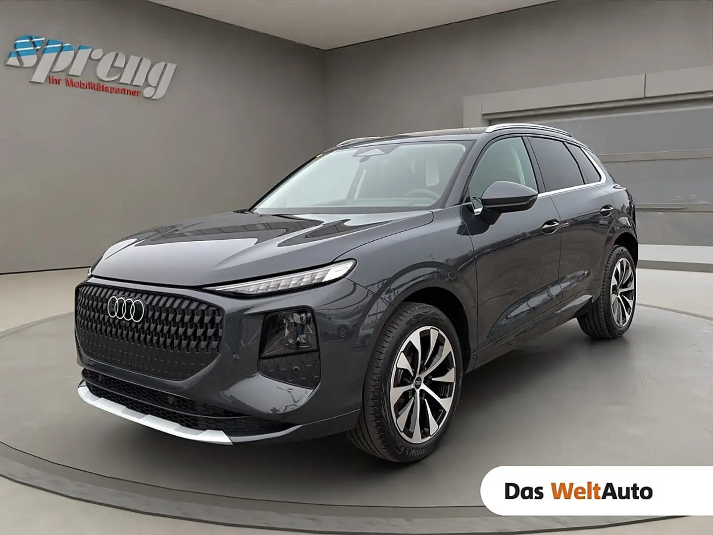 Audi Q3 TFSI quattro 150 kW intense Grau - 1