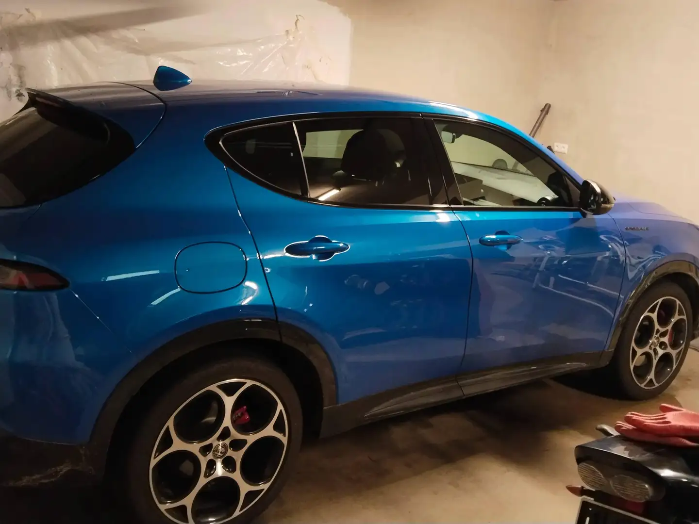 Alfa Romeo Tonale Blau - 1