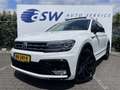 Volkswagen Tiguan 1.4 TSI ACT R-Line | Pano | Trekhaak | Leder | LED Wit - thumbnail 2