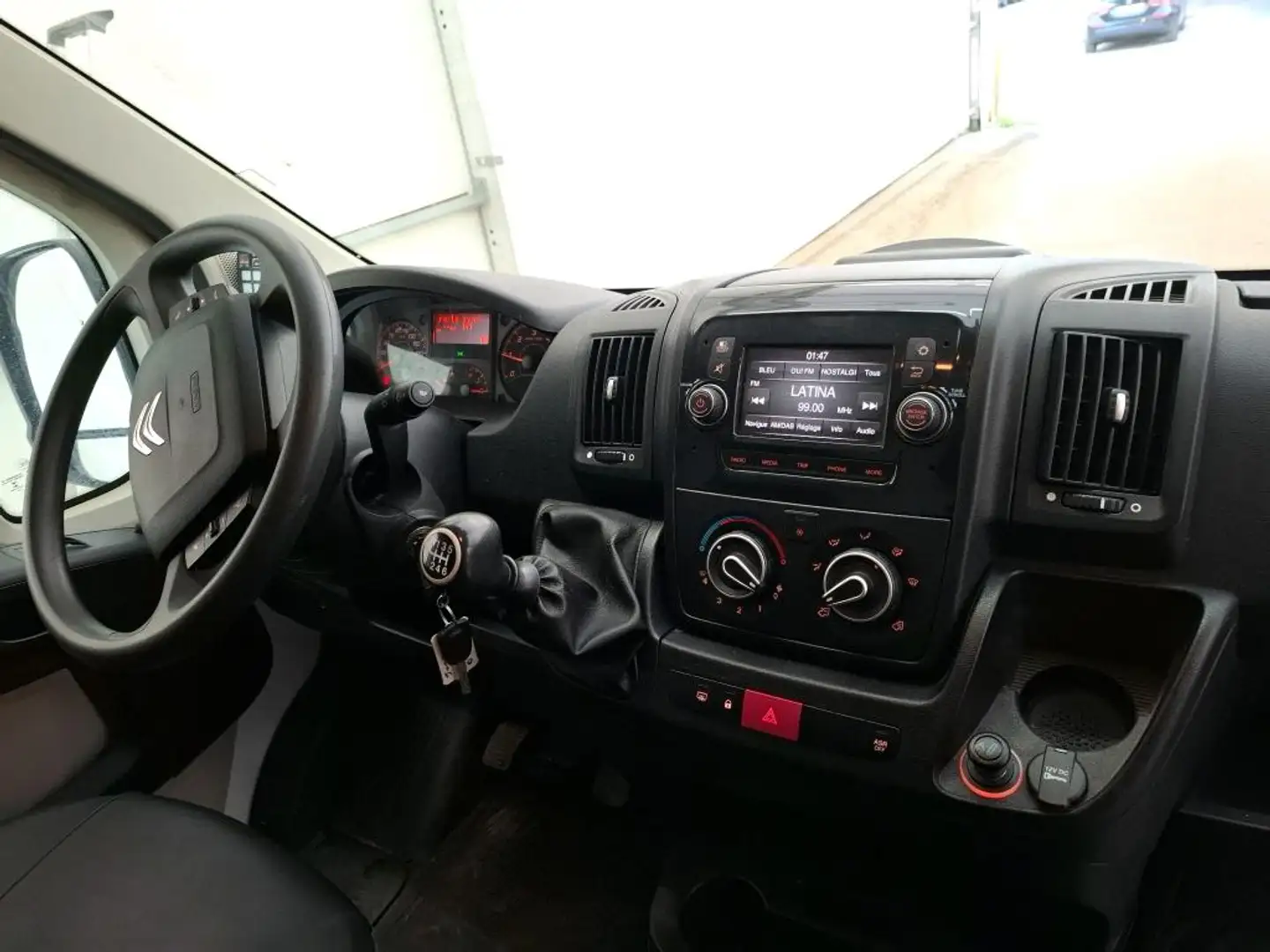 Citroen Jumper Fg. 2.0BlueHDi 35 L2H2 130 Blanc - 2