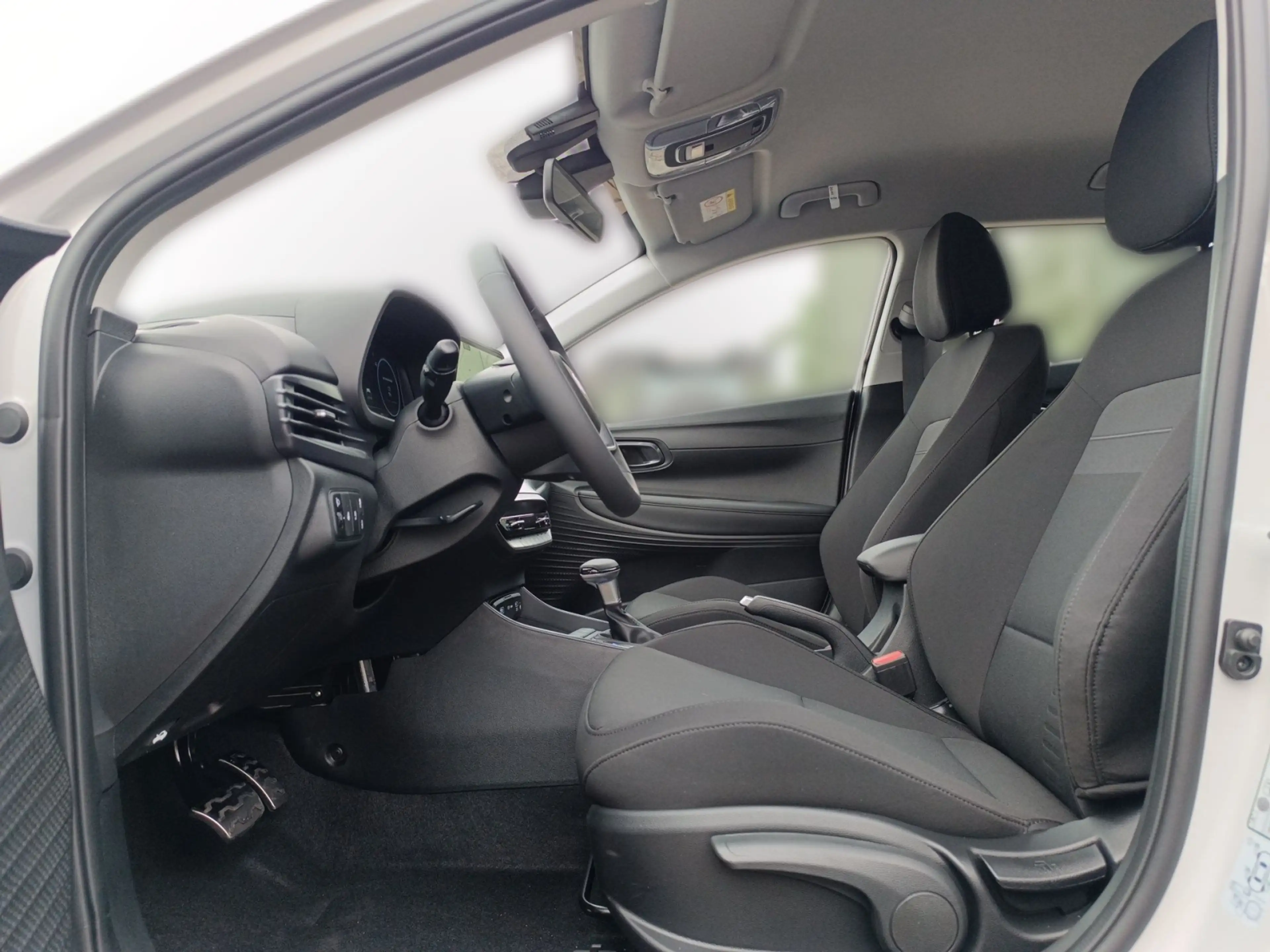 Hyundai BAYON Bayon 1.0 T-GDI Trend+Navi+Kamera+Komfortpaket LED — photo 7