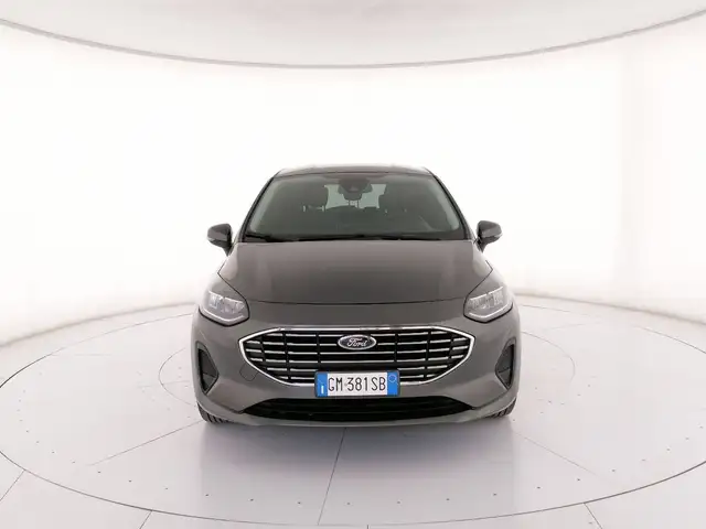 Ford Fiesta view 5