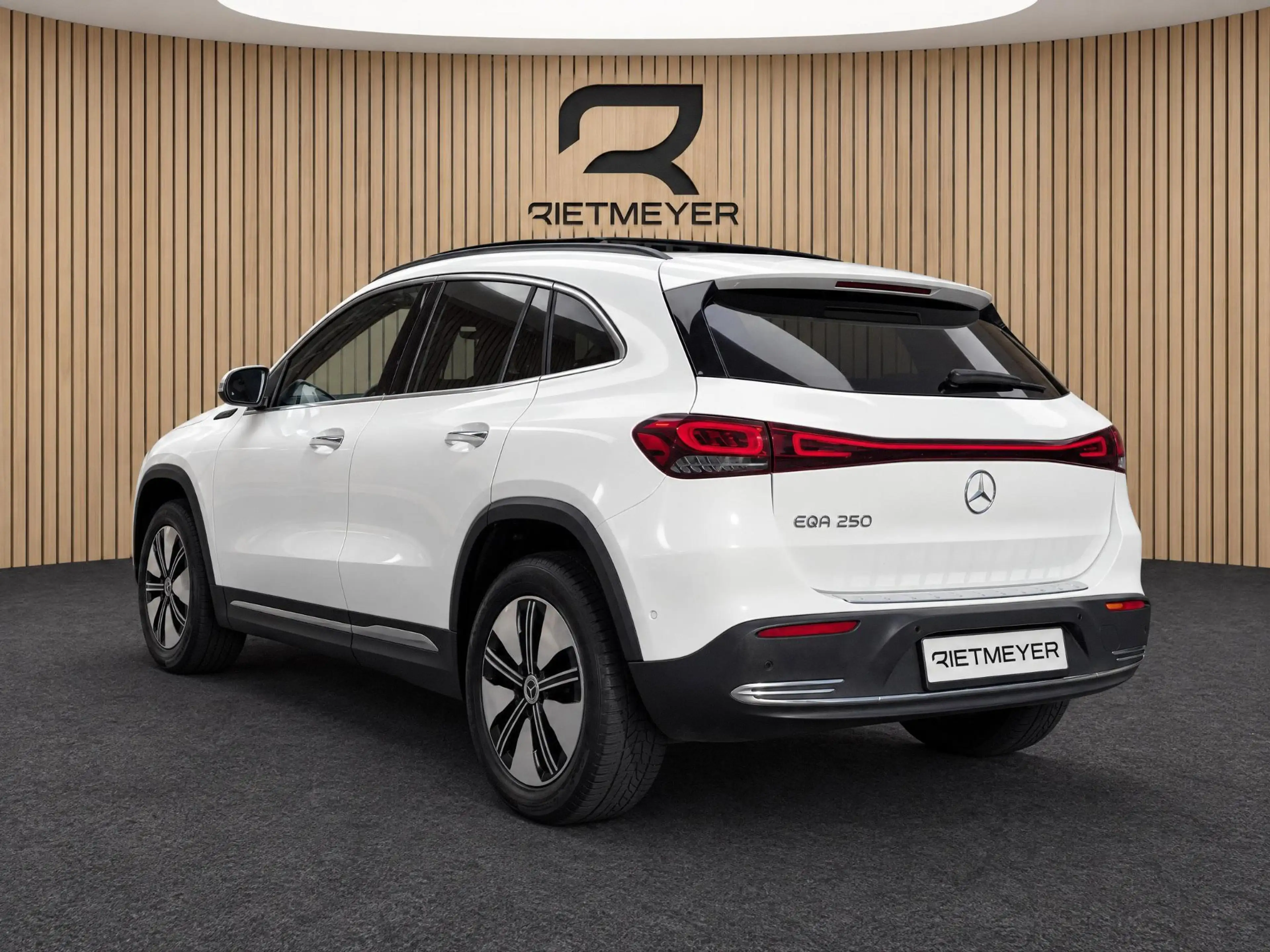 Mercedes-Benz EQA 250 67 kWh |Pano |Stoelverw. |Burmester |Camera |Sfeer — photo 7