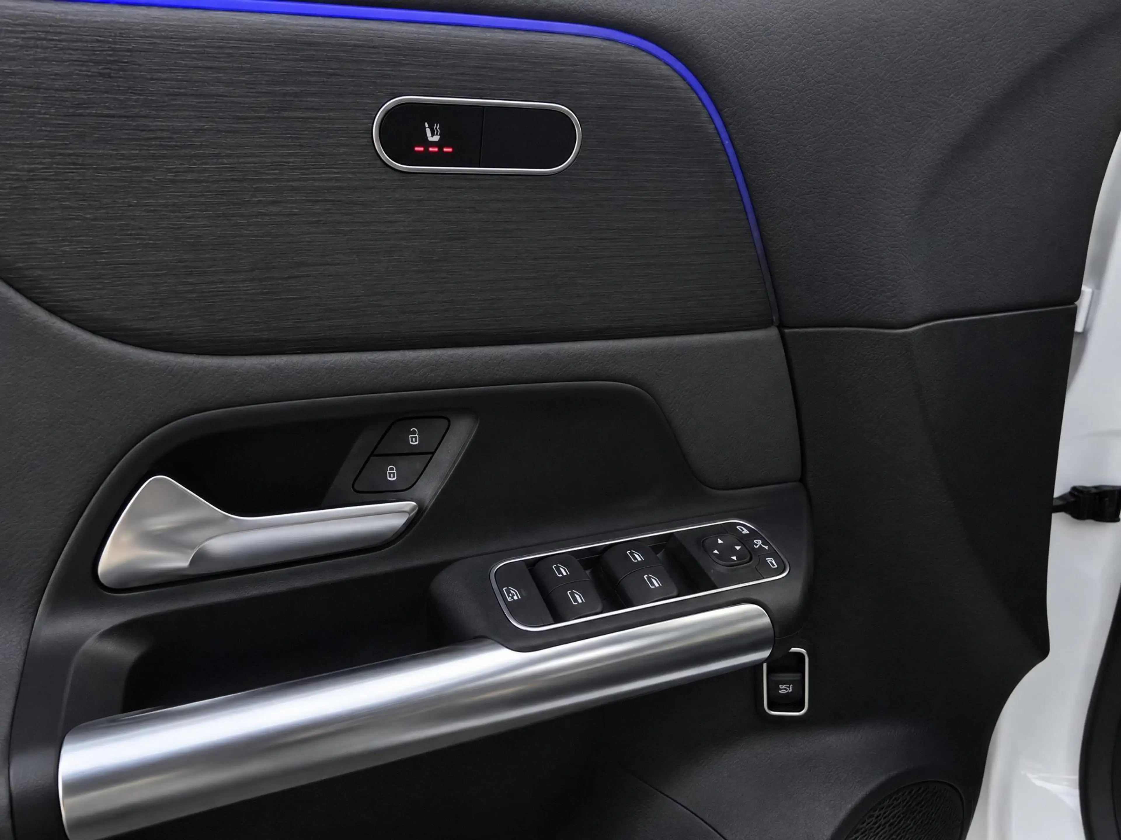 Mercedes-Benz EQA 250 67 kWh |Pano |Stoelverw. |Burmester |Camera |Sfeer — photo 18
