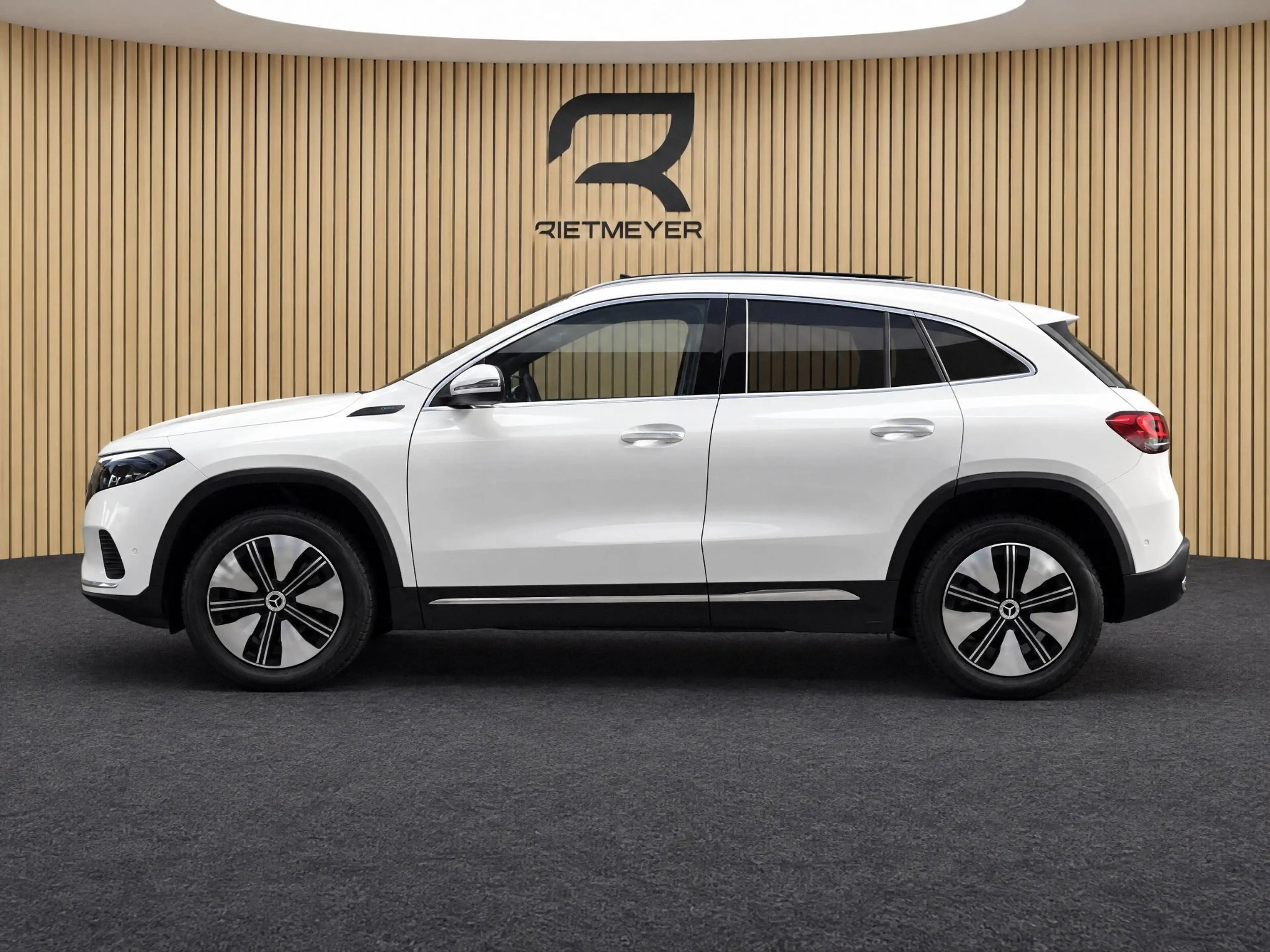 Mercedes-Benz EQA 250 67 kWh |Pano |Stoelverw. |Burmester |Camera |Sfeer — photo 2