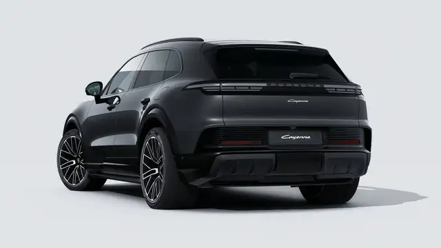 Porsche Cayenne view 3