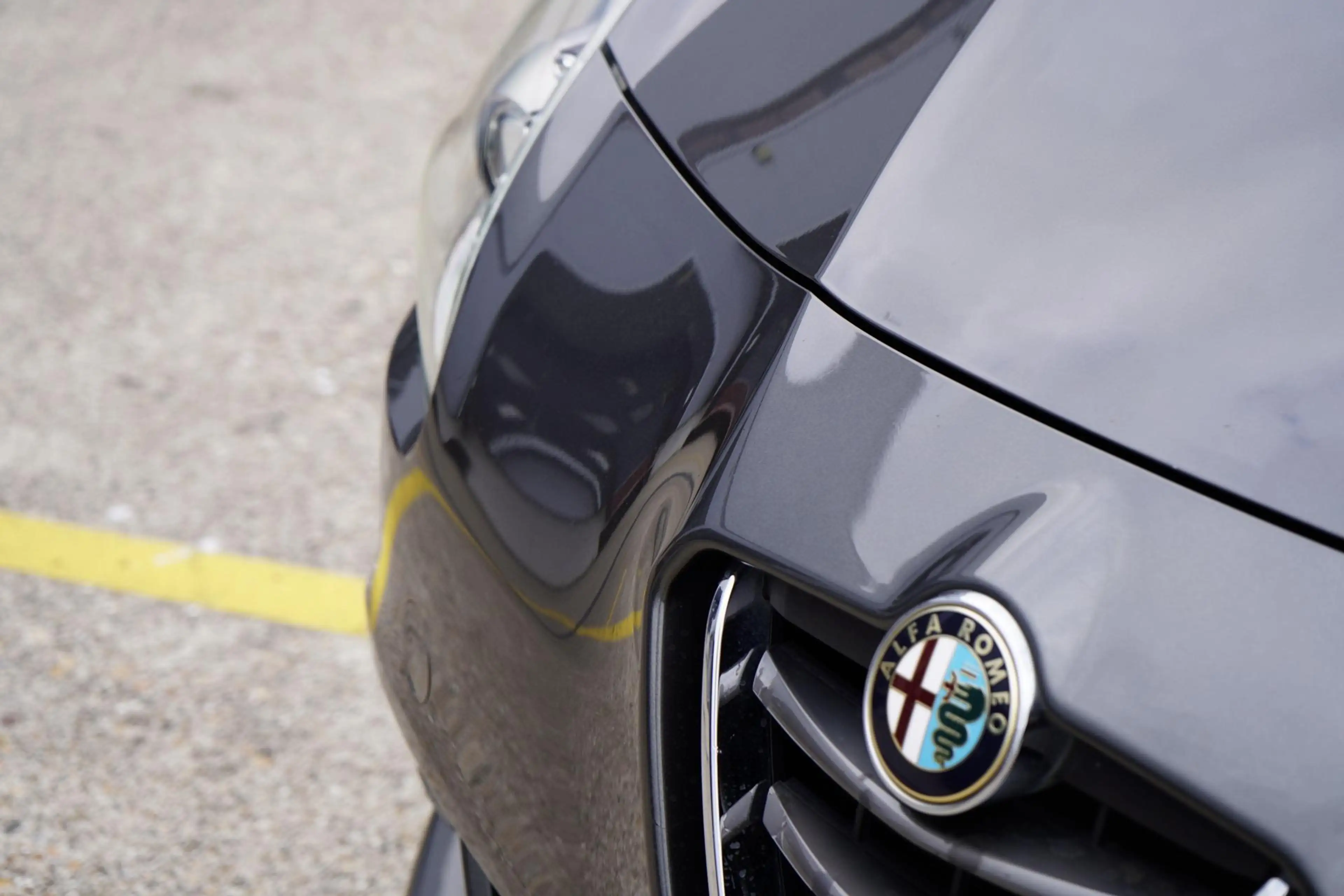 Alfa Romeo Giulietta 1.4 T Distinctive QV-Line — photo 12