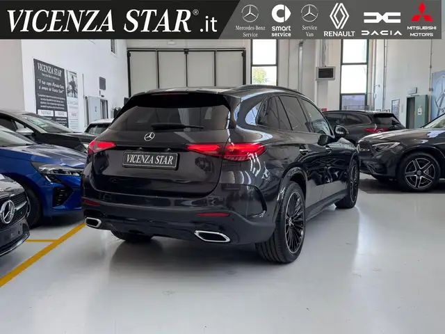 Mercedes-Benz GLC view 2