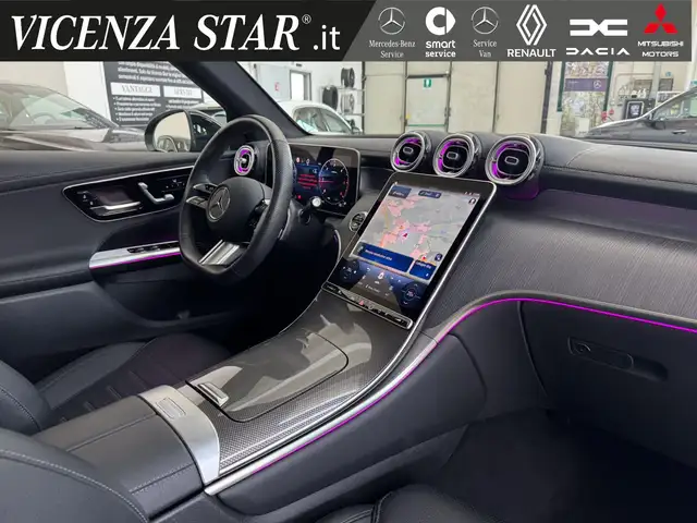 Mercedes-Benz GLC view 10
