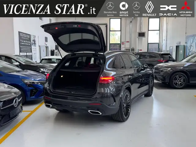 Mercedes-Benz GLC view 15