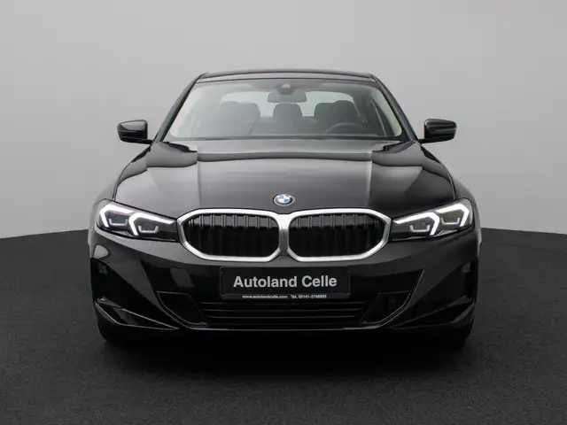 BMW 3 Series view 2