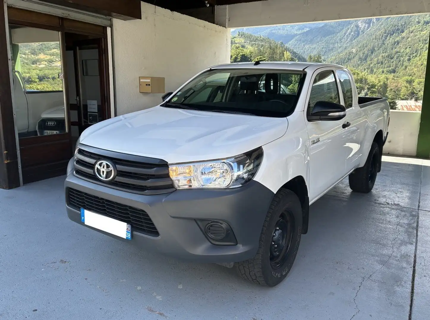 Toyota Hilux 2.4 D-4D X-TRA CABINE 4WD - 1
