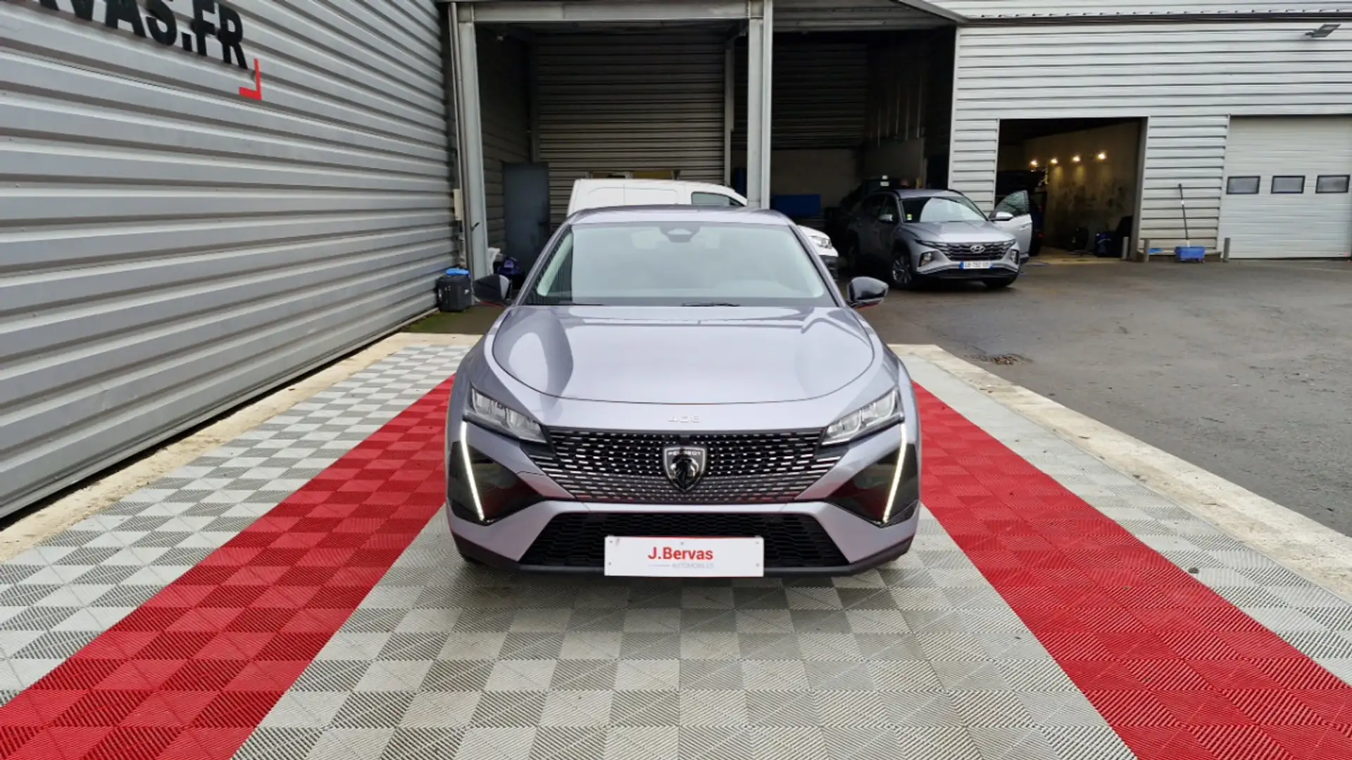 Peugeot 408 PureTech 130 EAT8 ALLURE - 2