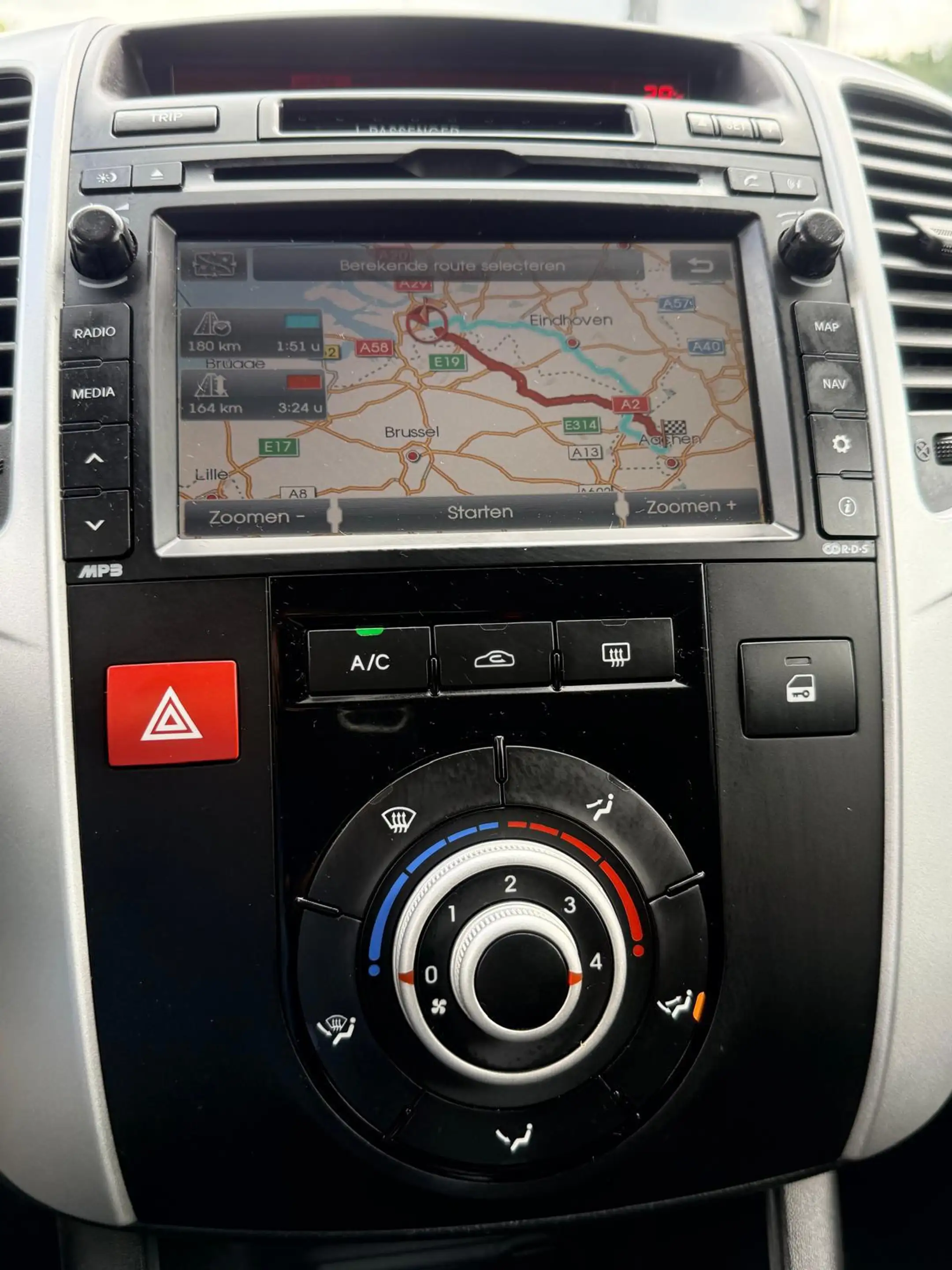 Kia Venga 1.4 CVVT Plus Pack|Airco|Cruise Control|NAP|APK| — photo 4