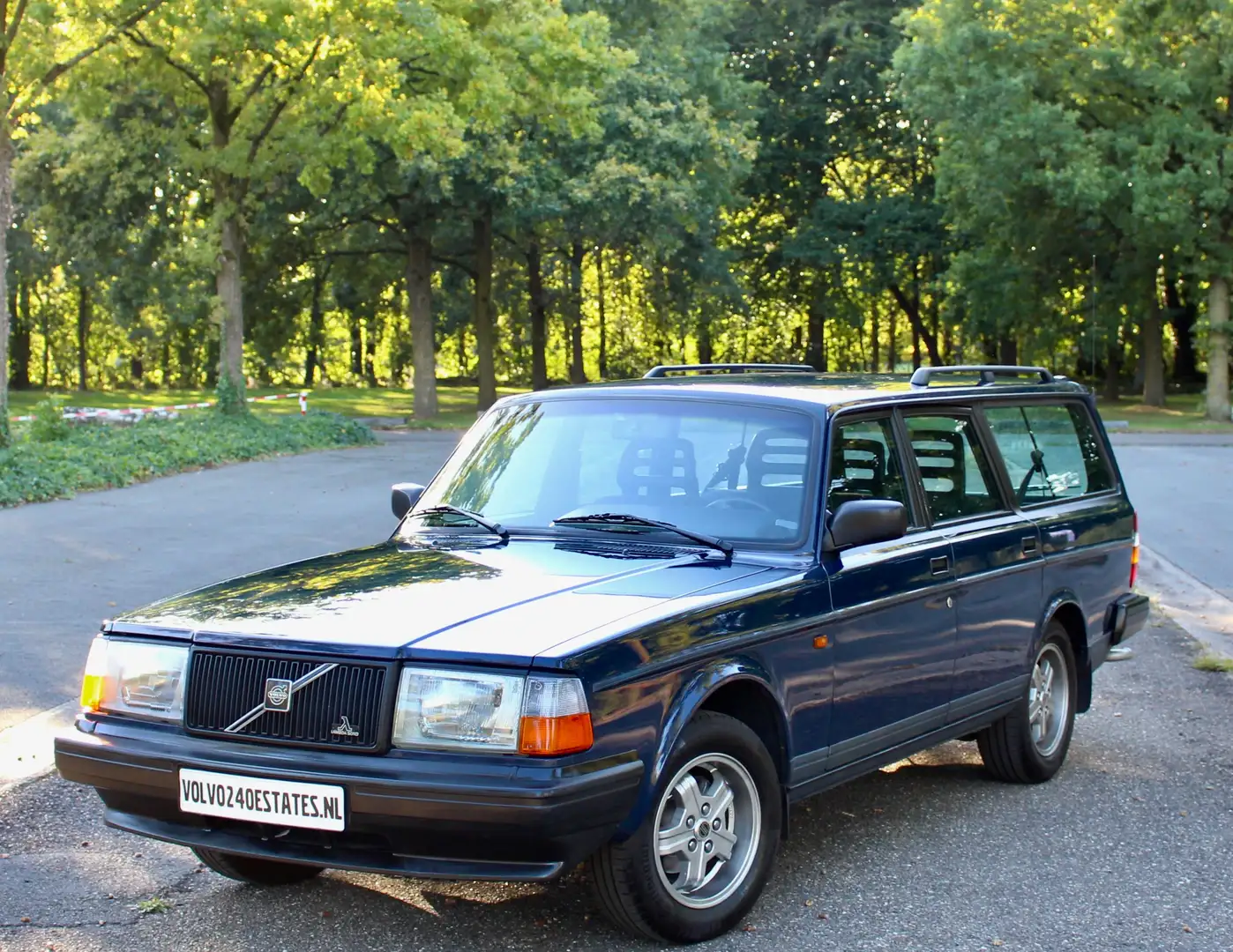 Volvo 240 2.0i Polar Estate Midnight Blue Blauw - 1