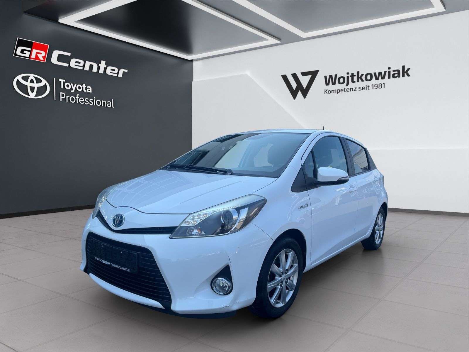 Second hand Toyota Yaris 1.5