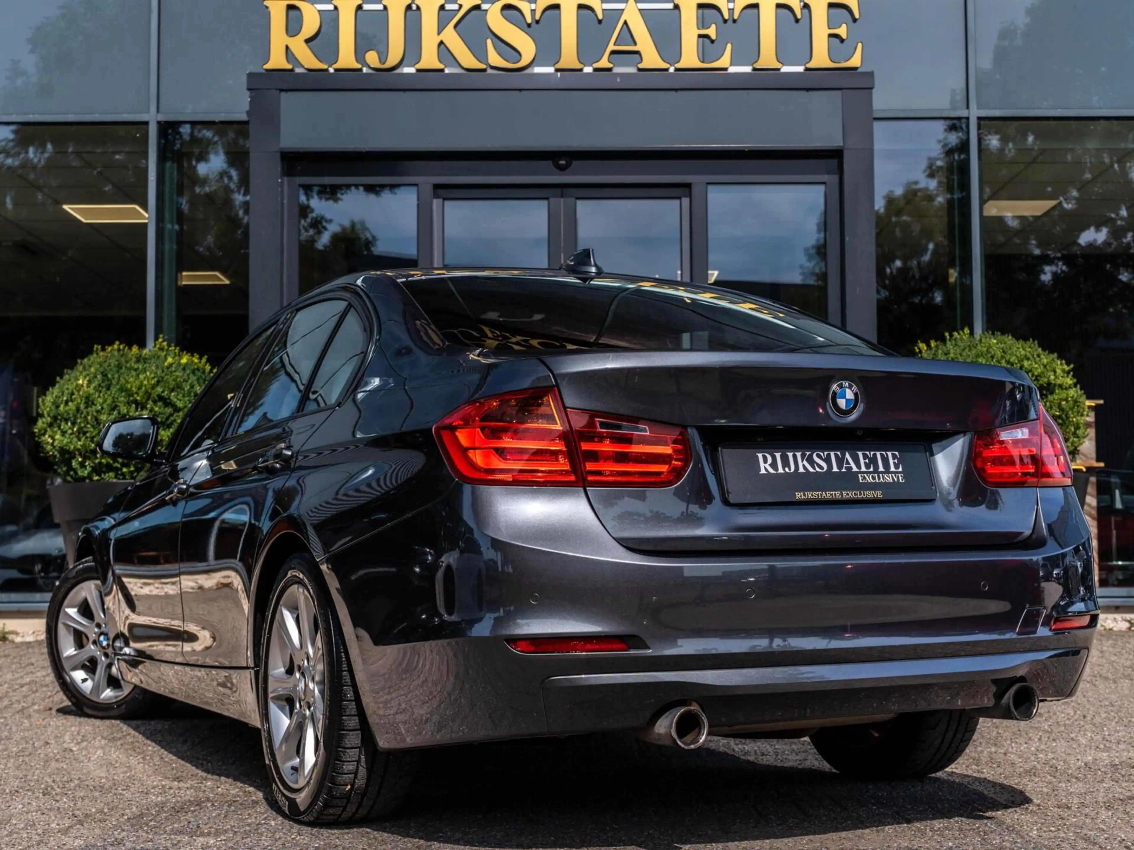 BMW 335 3-serie 335i xDrive M-Sport|PANO|CAM|HEAD-UP|17' — photo 9