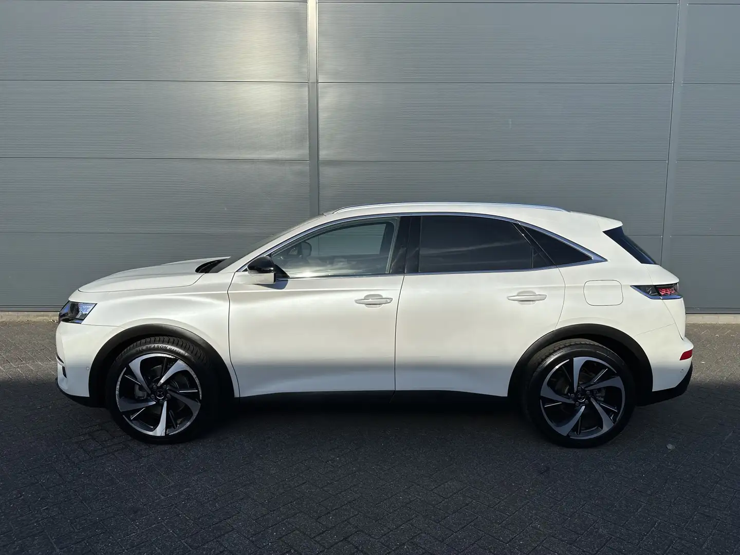 DS Automobiles DS 7 Crossback E-Tense 225PK Grand Chic (Electrisch Schuif/Kantel Wit - 2