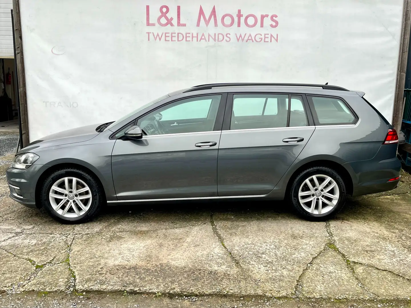 Volkswagen Golf Variant 2.0 TDi Highline DSG*Camera Alcantara Acc Carplay* Gris - 2