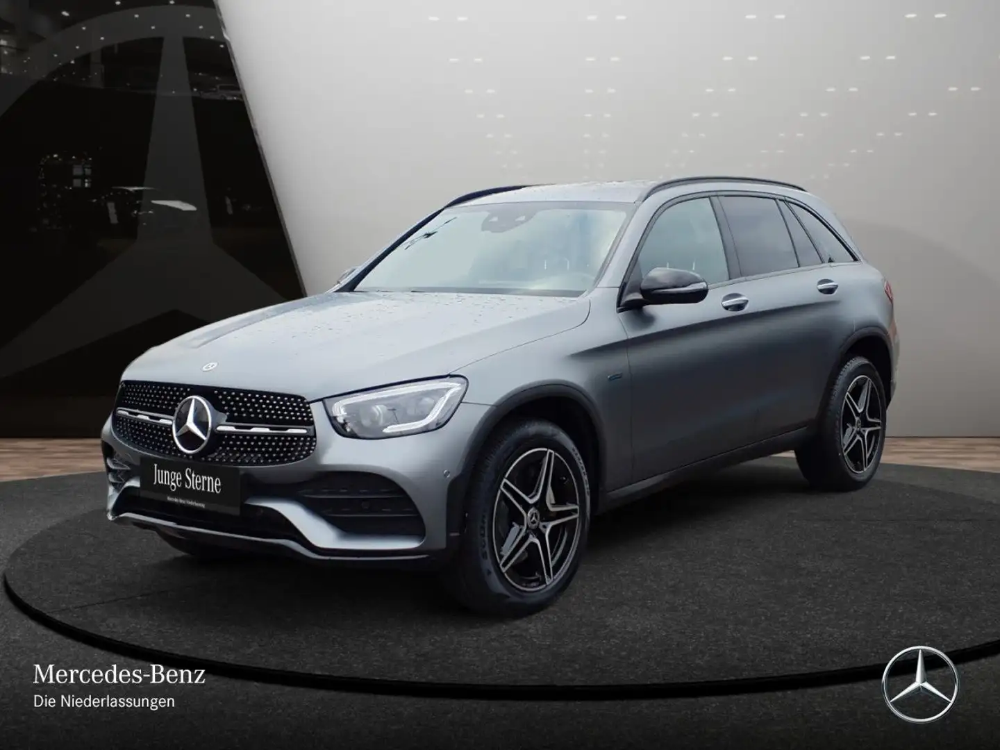Mercedes-Benz GLC 300 de 4M AMG+NIGHT+MULTIBEAM+KAMERA+SPUR+TOTW Grau - 2
