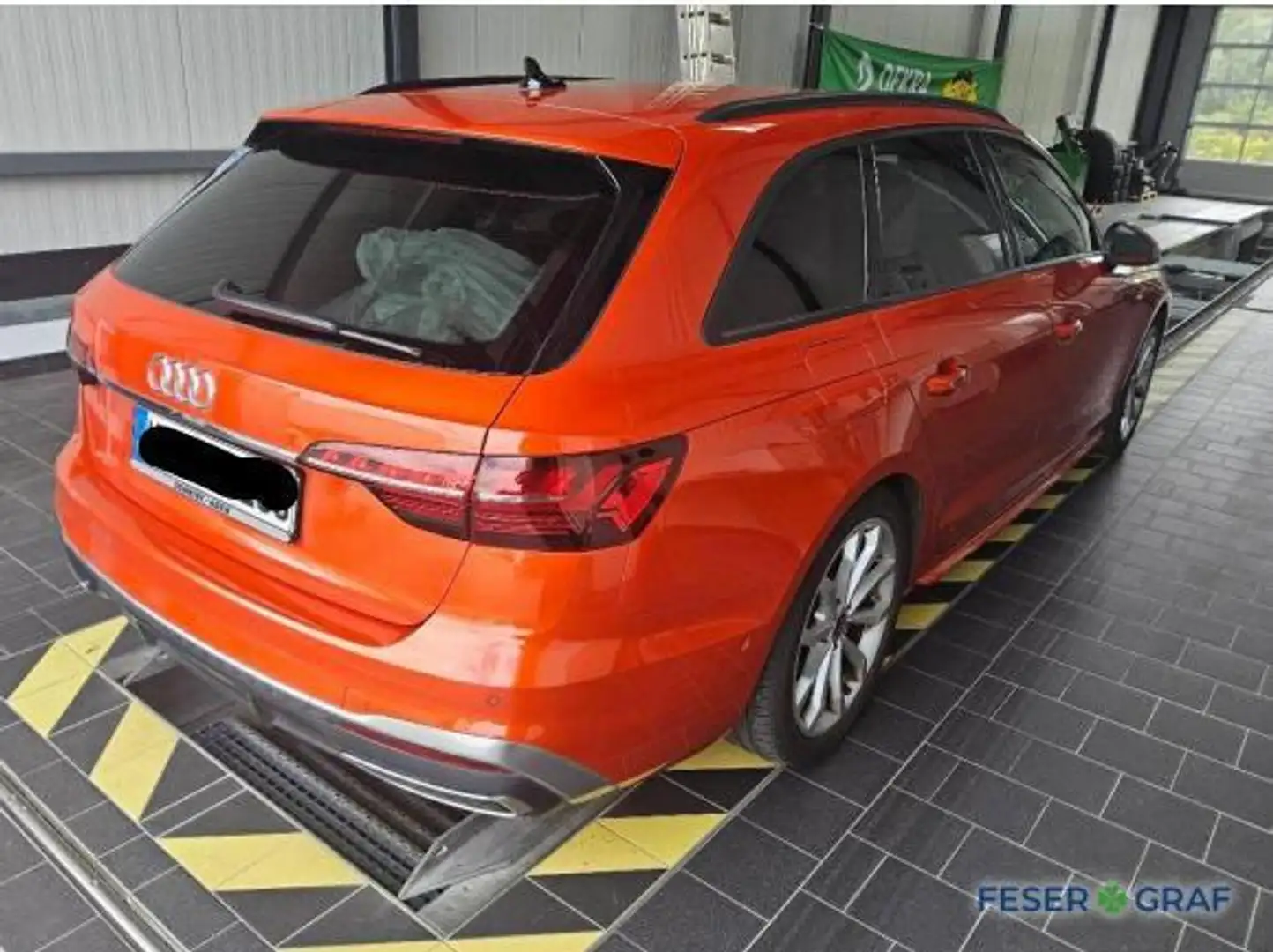 Audi A4 35 TDI Avant S line S tronic Matrix / ACC / Rückfa Orange - 2