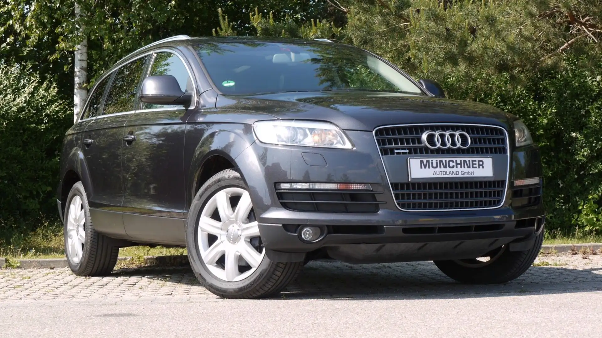 Audi Q7 4.2 FSI/ Standheizung / PANO / 7 SITZE /ll.Hd Gris - 1