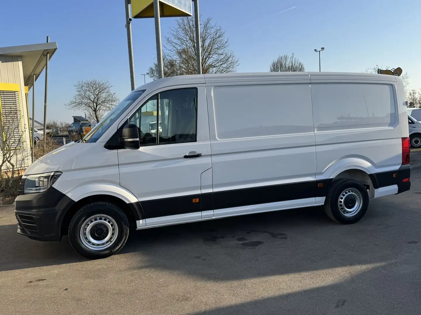 Volkswagen Crafter 35 Kasten 2.0TDI L2H1 *Navi*Kamera*AHK Weiß - 2