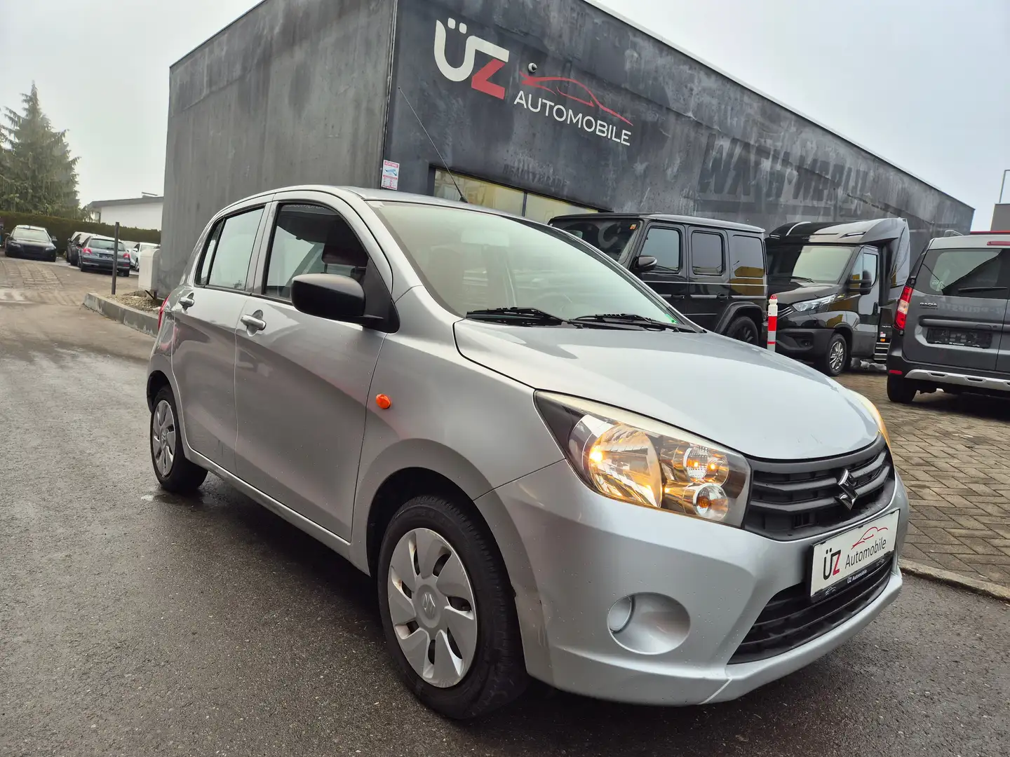 Suzuki Celerio *** Anhängerkupplung *** Basis Grau - 1