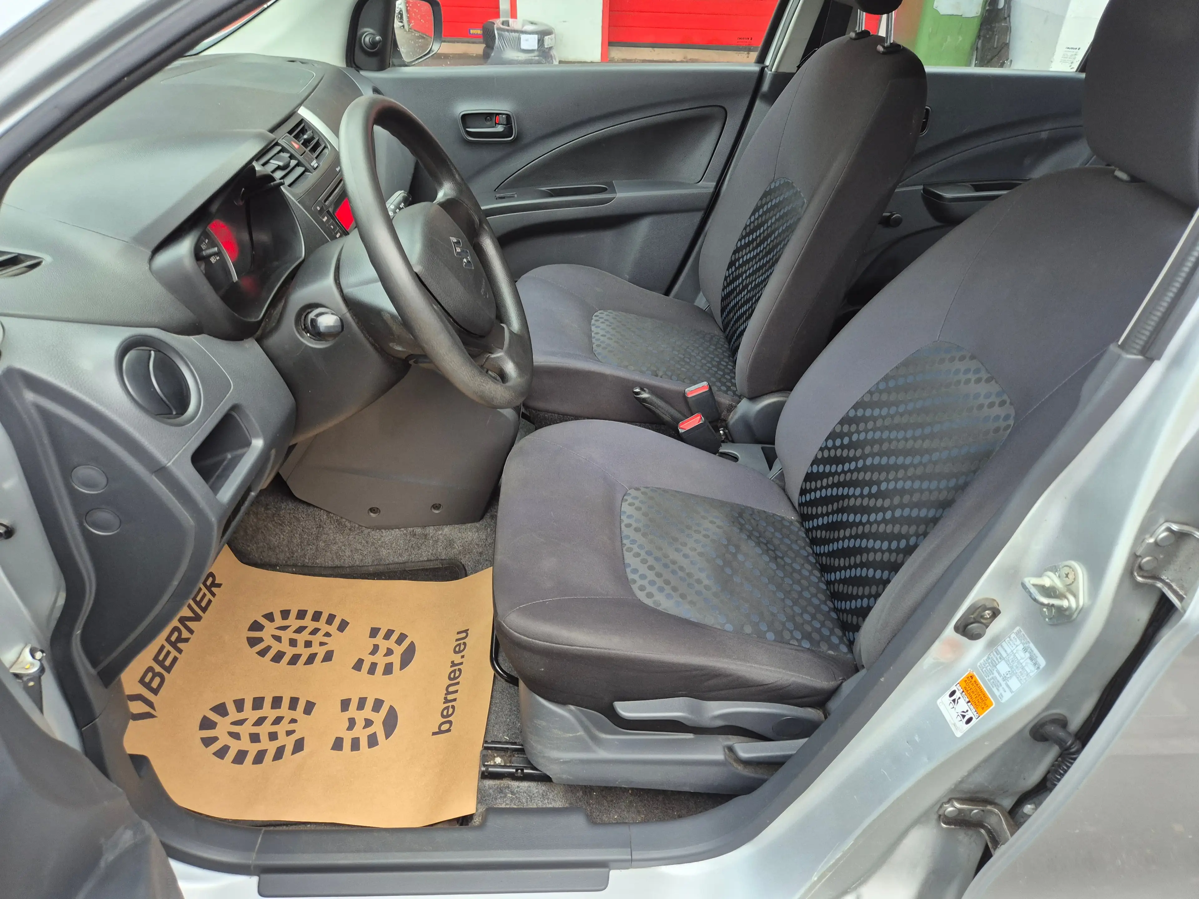 Suzuki Celerio *** Anhängerkupplung *** Basis — photo 15