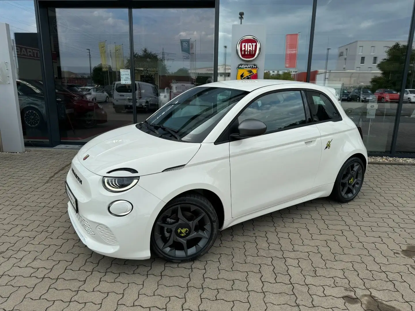 Abarth 500 e Abarth Blanc - 2