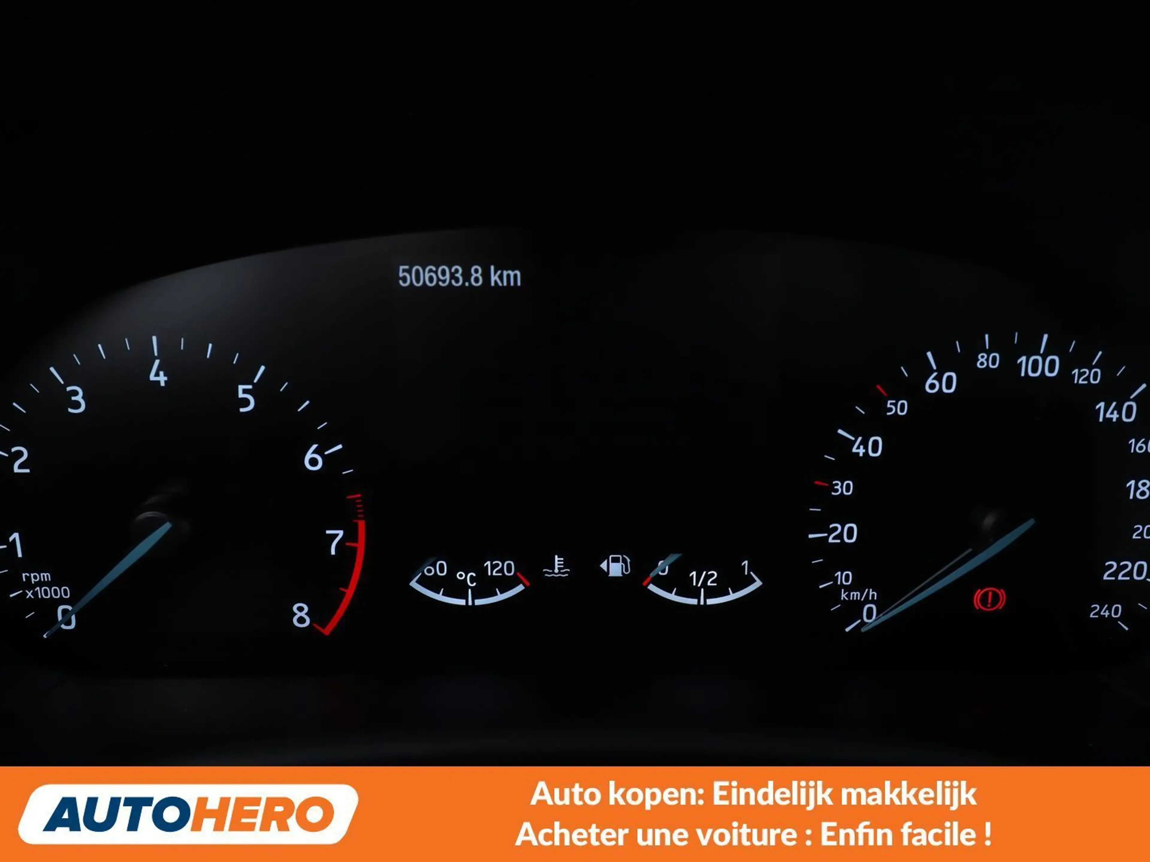 Ford Focus 1.5 EcoBoost ST-Line — photo 6