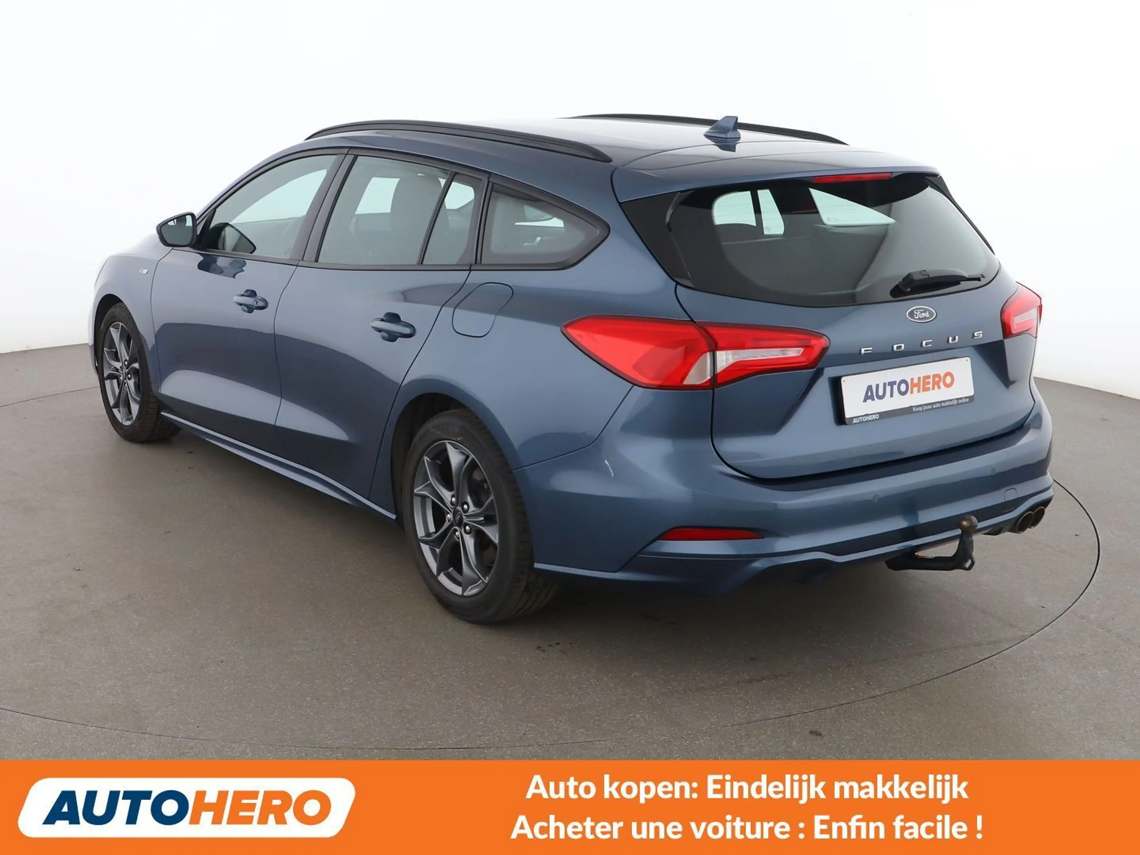 Ford Focus 1.5 EcoBoost ST-Line — photo 4