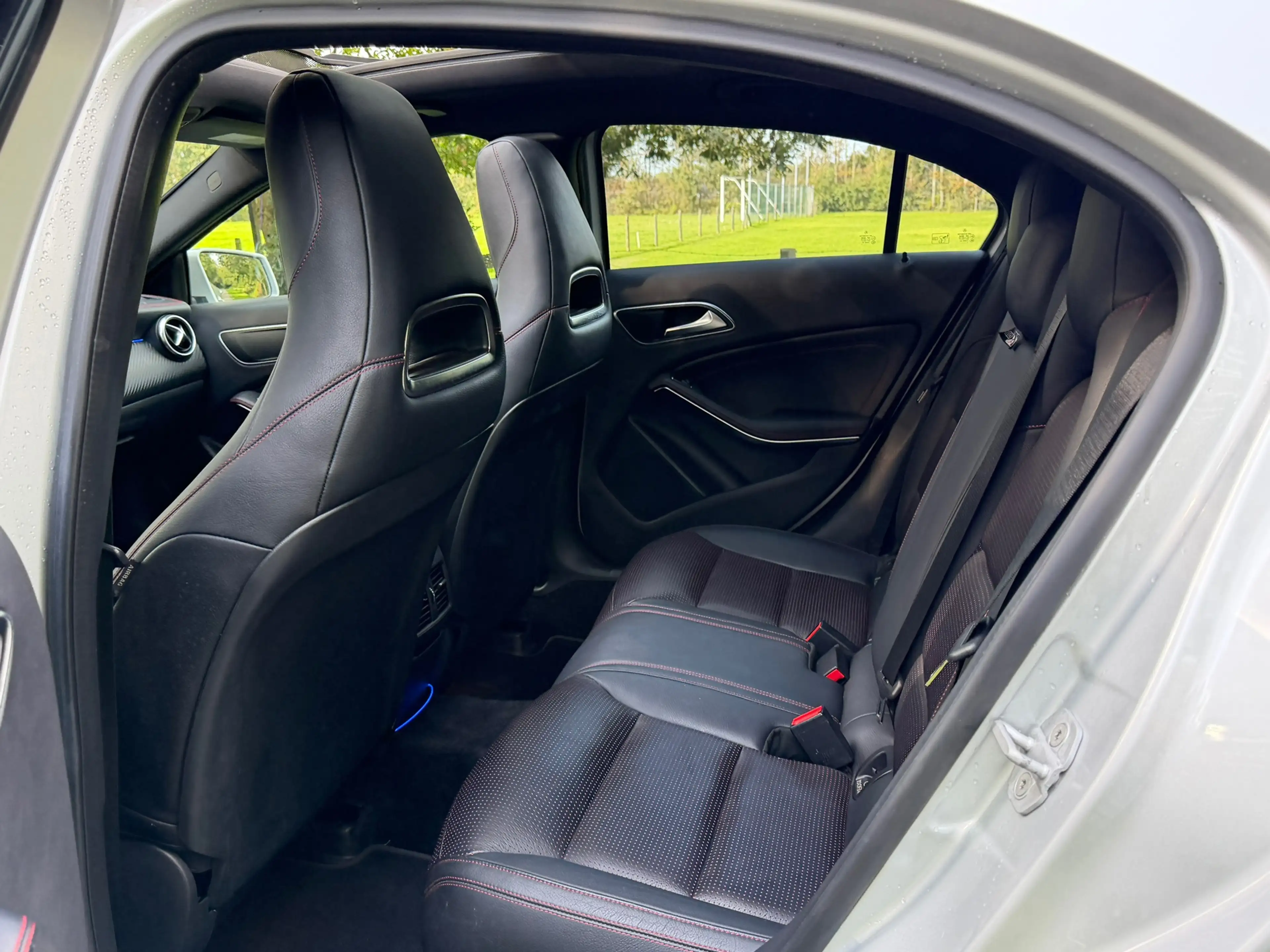 Mercedes-Benz A 250 Sport | Pano | Leder | Xenon | NAP | Spoiler | — photo 14