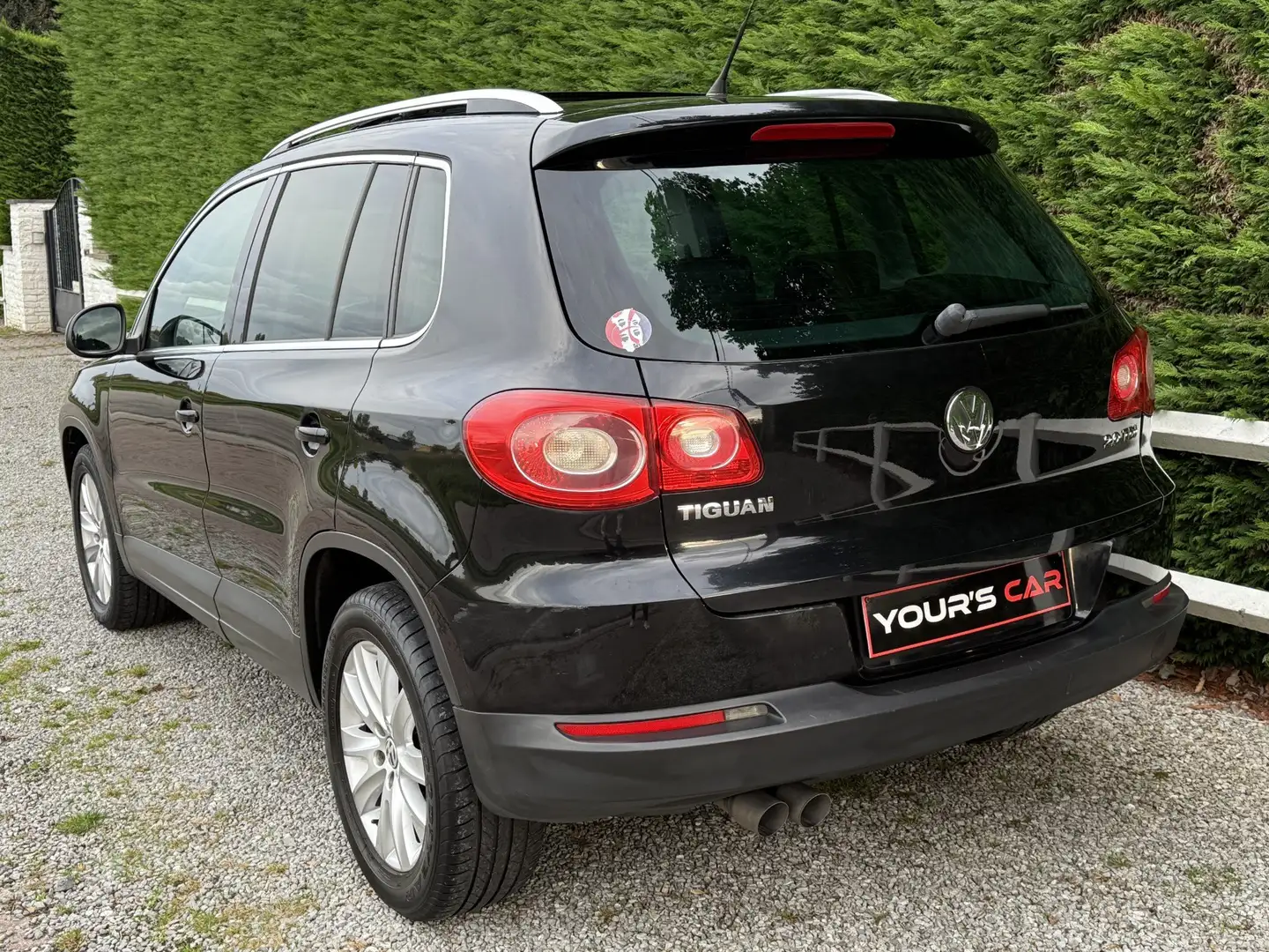 Volkswagen Tiguan 2.0 CR TDi 4Motion - Toit Panoramique - Xenon Gps Noir - 2